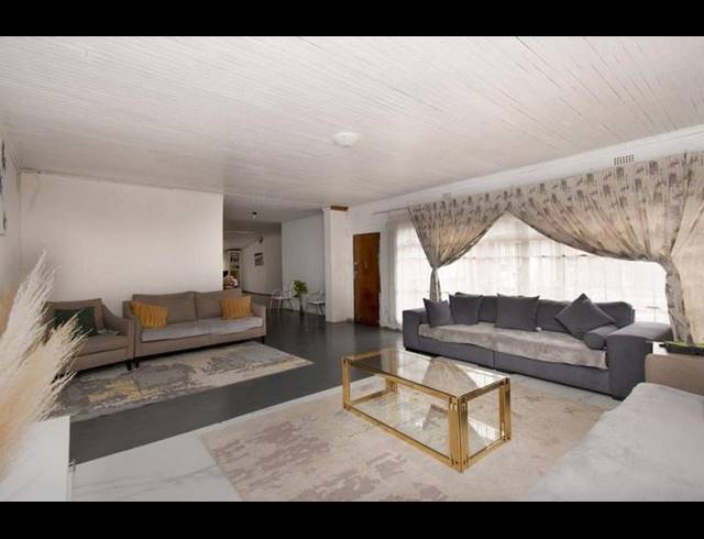 FARM FOR SALE IN KROMDRAAI